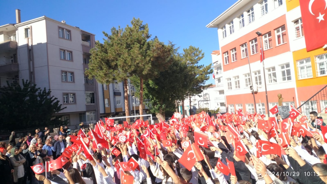 Cumhuriyet Bayramı Okulumuzda Büyük Coşku İle Kutlandı.